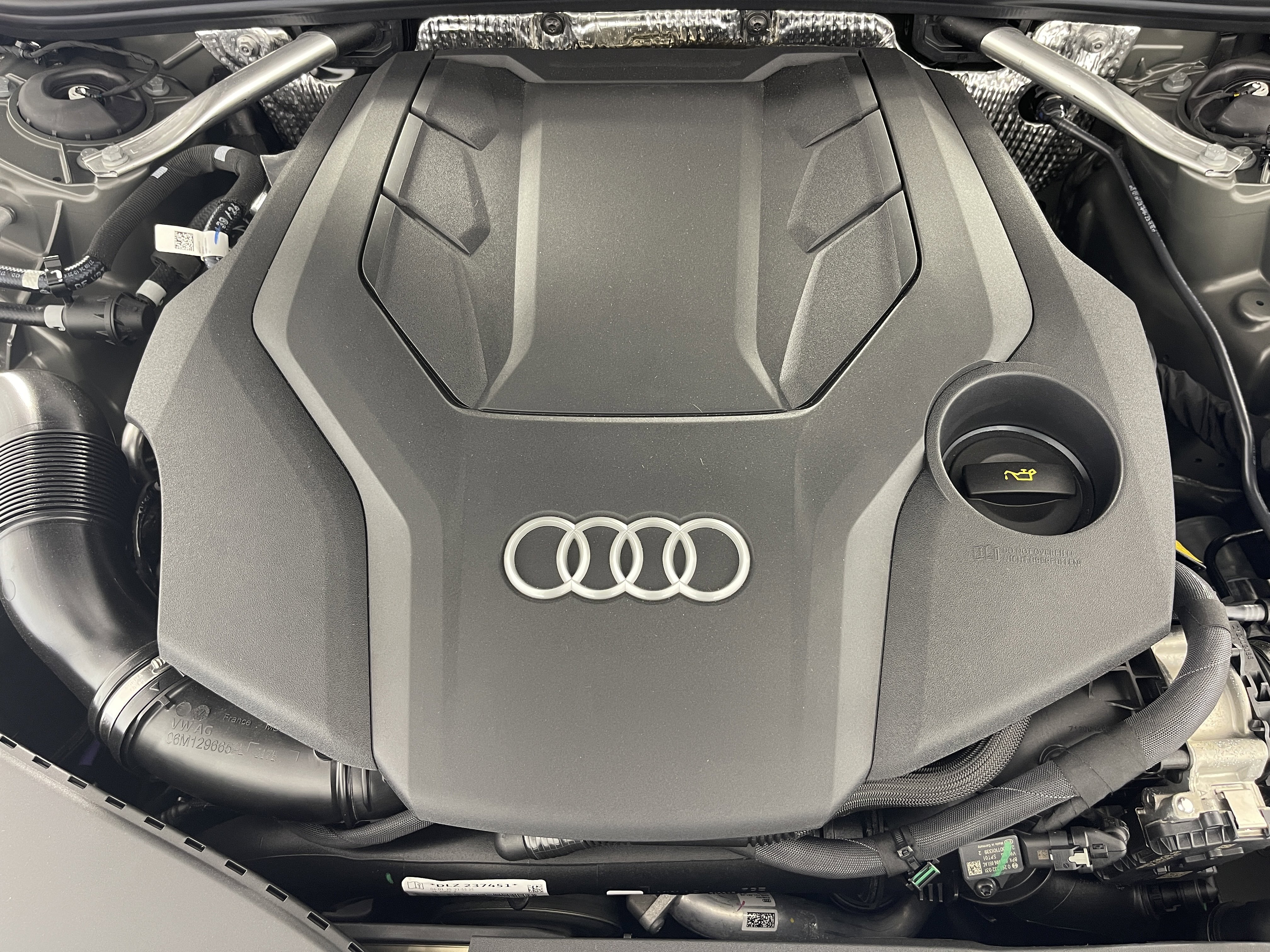 New 2025 Audi A6 3.0T Prestige image 35