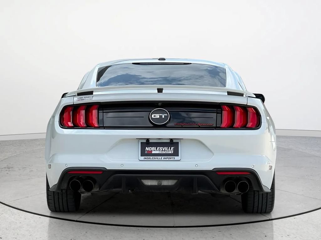 Used 2019 Ford Mustang GT Premium w/ Equipment Group 401A RWD image 5