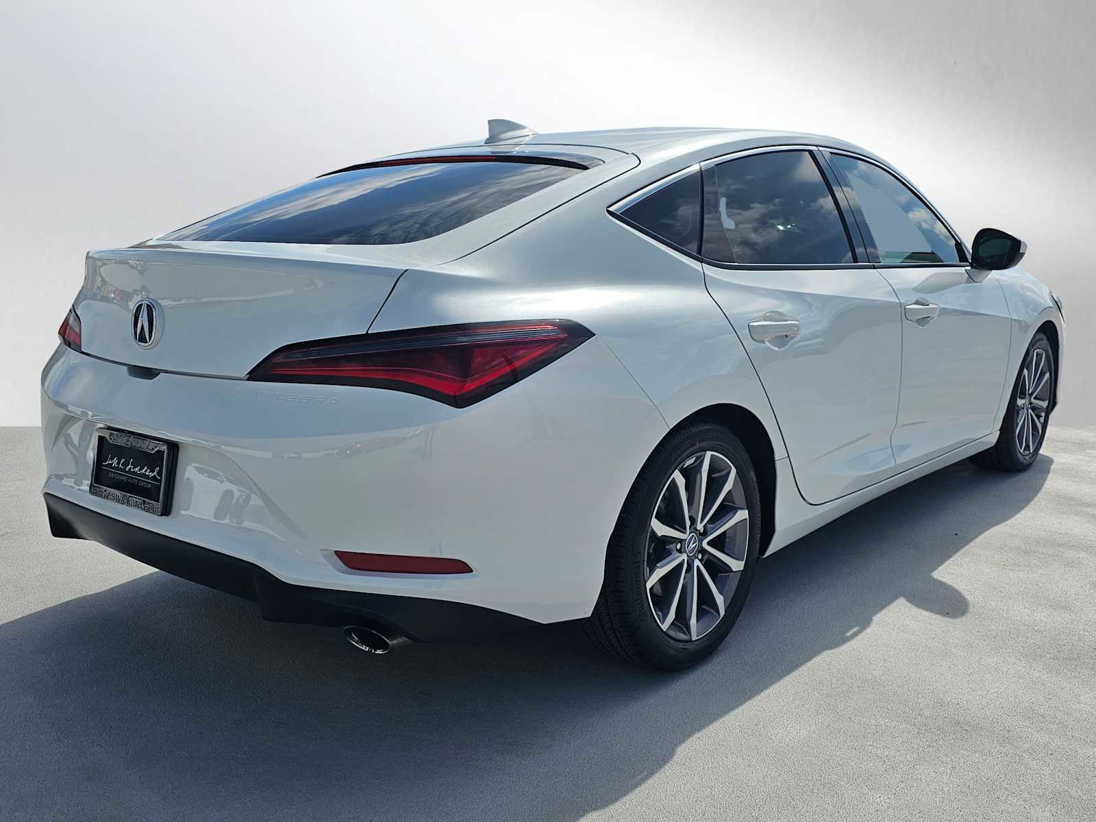 Used 2023 Acura Integra image 3