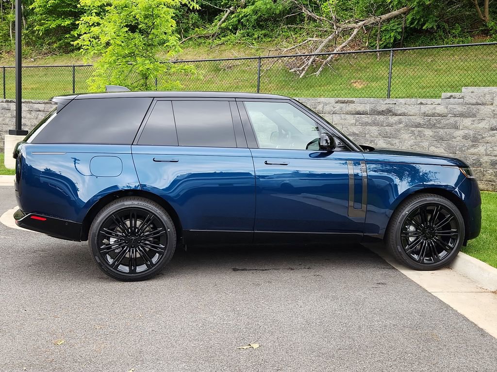 New 2026 Land Rover Range Rover SE AWD/4WD image 11