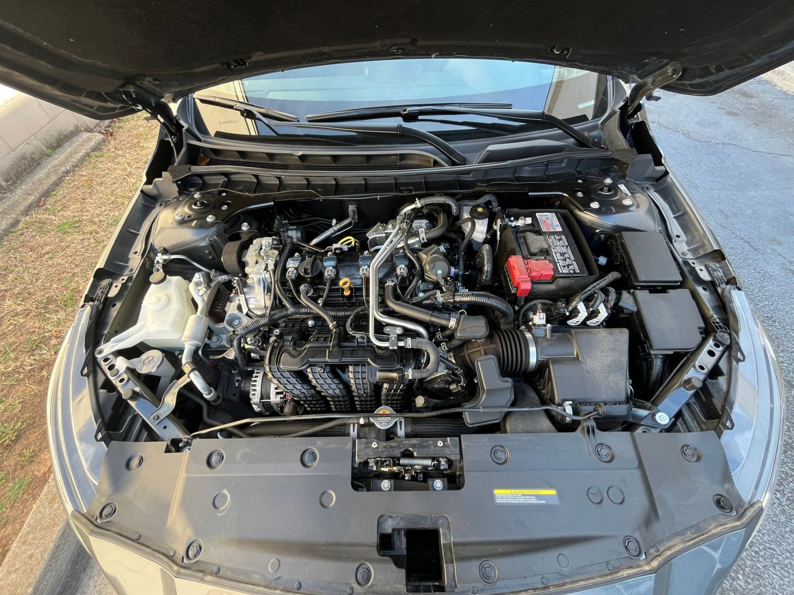 Used 2025 Nissan Altima 2.5 SV image 31