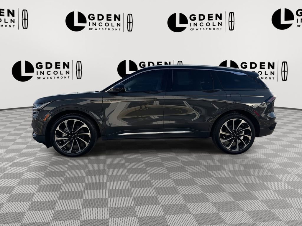 Used 2024 Lincoln Nautilus Black Label AWD/4WD image 5