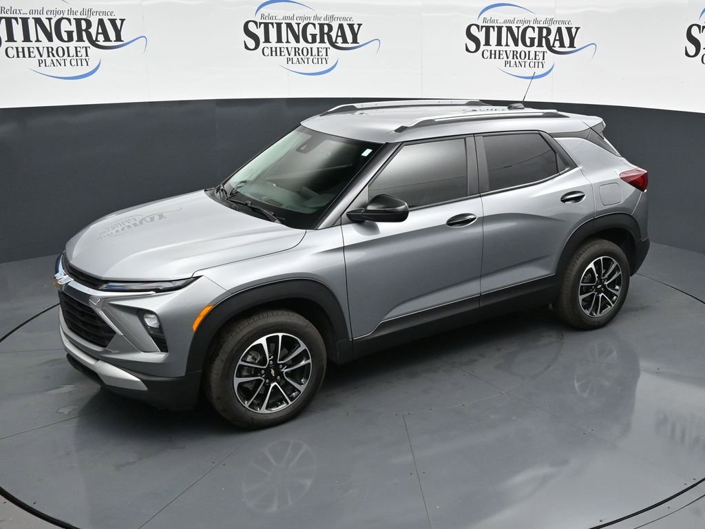 Used 2024 Chevrolet TrailBlazer LT w/ Convenience Package image 11