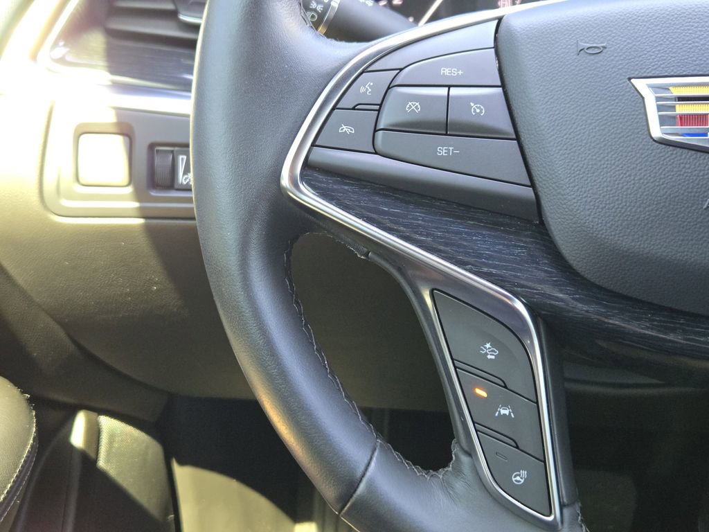 Used 2024 Cadillac XT5 Premium Luxury w/ Technology Package FWD image 29