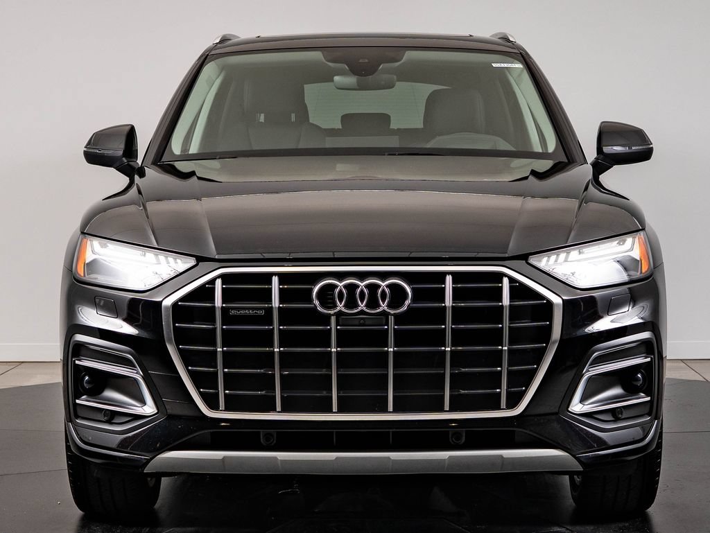 Used 2021 Audi Q5 Prestige w/ Prestige Package AWD/4WD image 2
