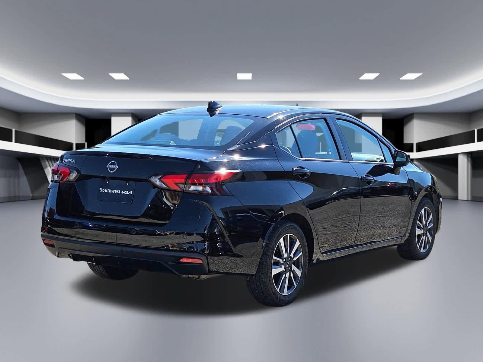 Used 2025 Nissan Versa SV FWD image 6