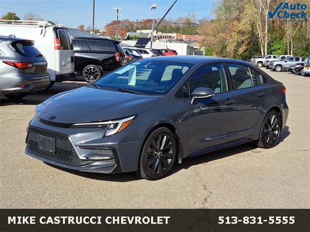 Used 2023 Toyota Corolla SE w/ Carpet Mat Package (TMS) image 1