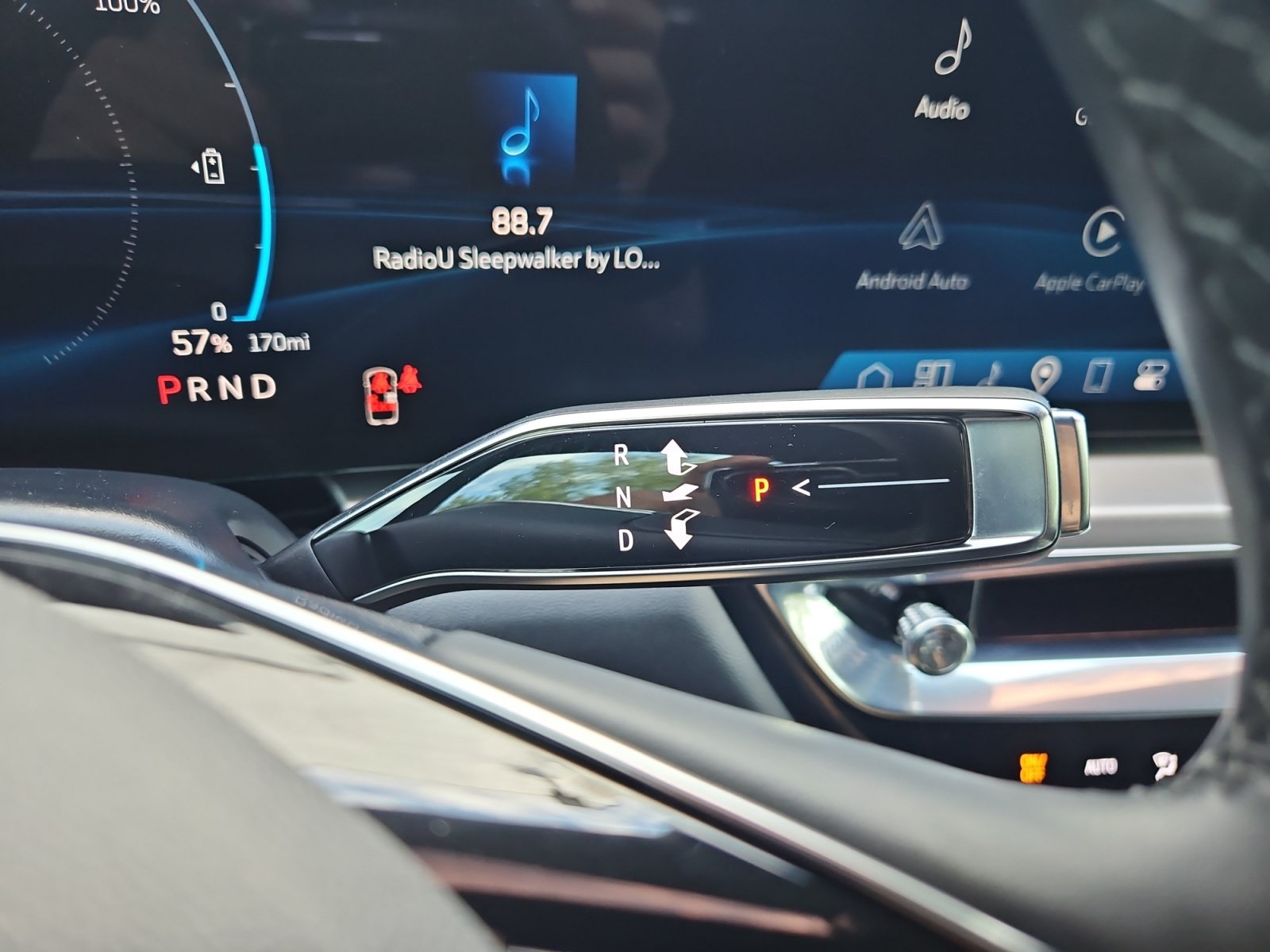 Used 2024 Cadillac Lyriq Luxury RWD image 24