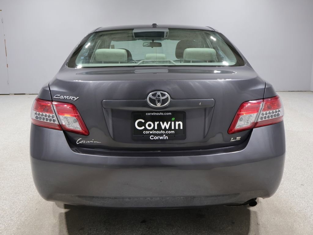Used 2011 Toyota Camry LE w/ LE Extra-Value Pkg image 3