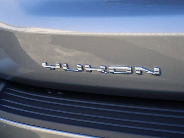 Used 2021 GMC Yukon AT4 w/ Technology Package image 22