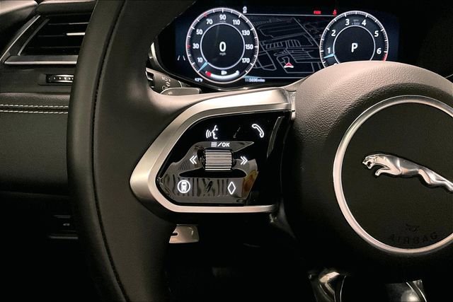 Certified 2025 Jaguar F-PACE R-Dynamic S image 20