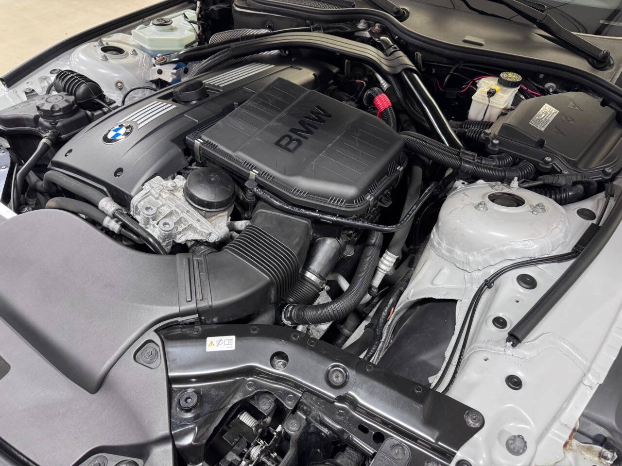 Used 2011 BMW Z4 sDrive35is RWD image 33