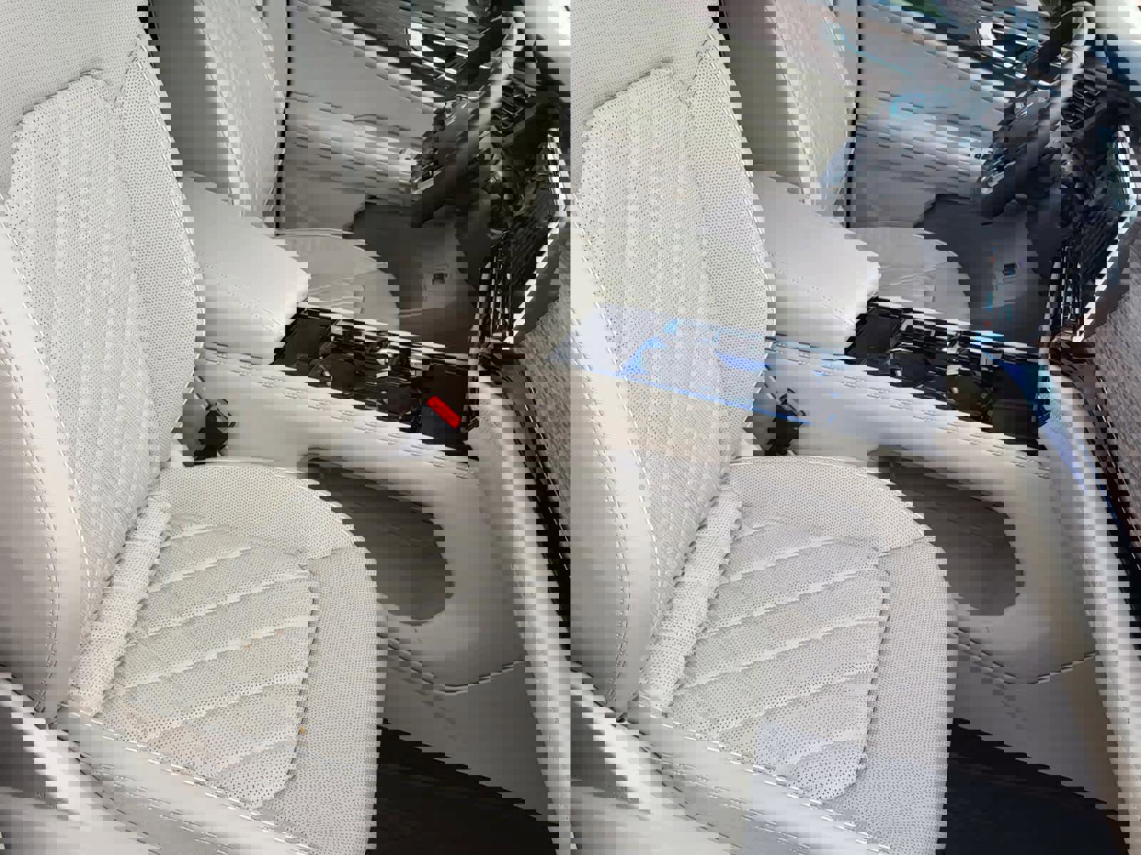 Used 2024 Volkswagen Atlas SEL Premium R-Line image 10