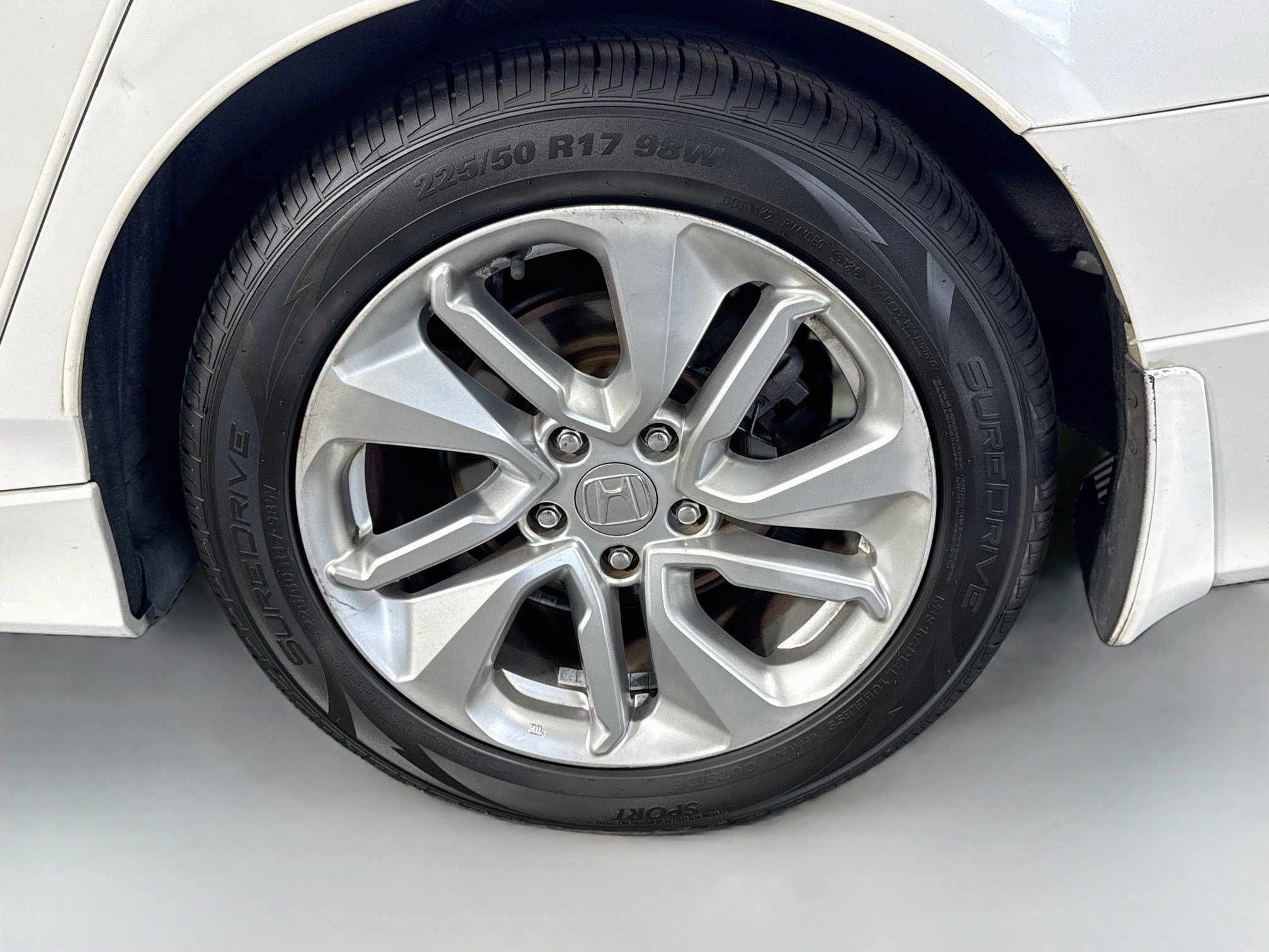 Used 2018 Honda Accord LX image 37