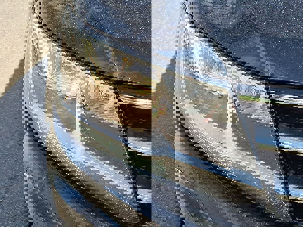 Used 2018 Volkswagen Tiguan SE w/ Panoramic Sunroof Package image 27