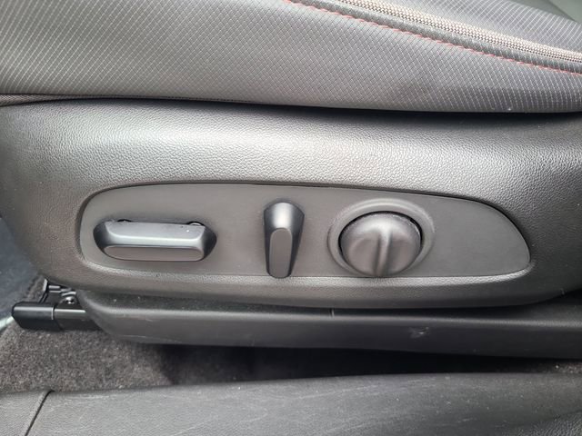 Used 2023 Chevrolet TrailBlazer RS image 19