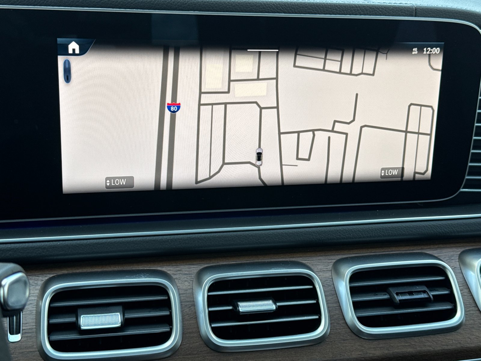New 2026 Mercedes-Benz GLS 450 4MATIC image 19