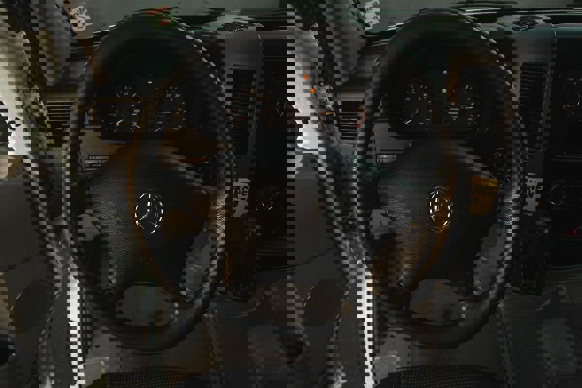 Used 2012 Mercedes-Benz Sprinter 2500 w/ Additional Battery Pkg image 20