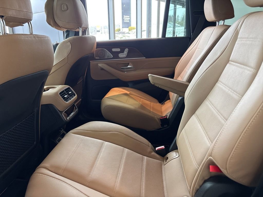New 2026 Mercedes-Benz GLS 450 4MATIC image 8
