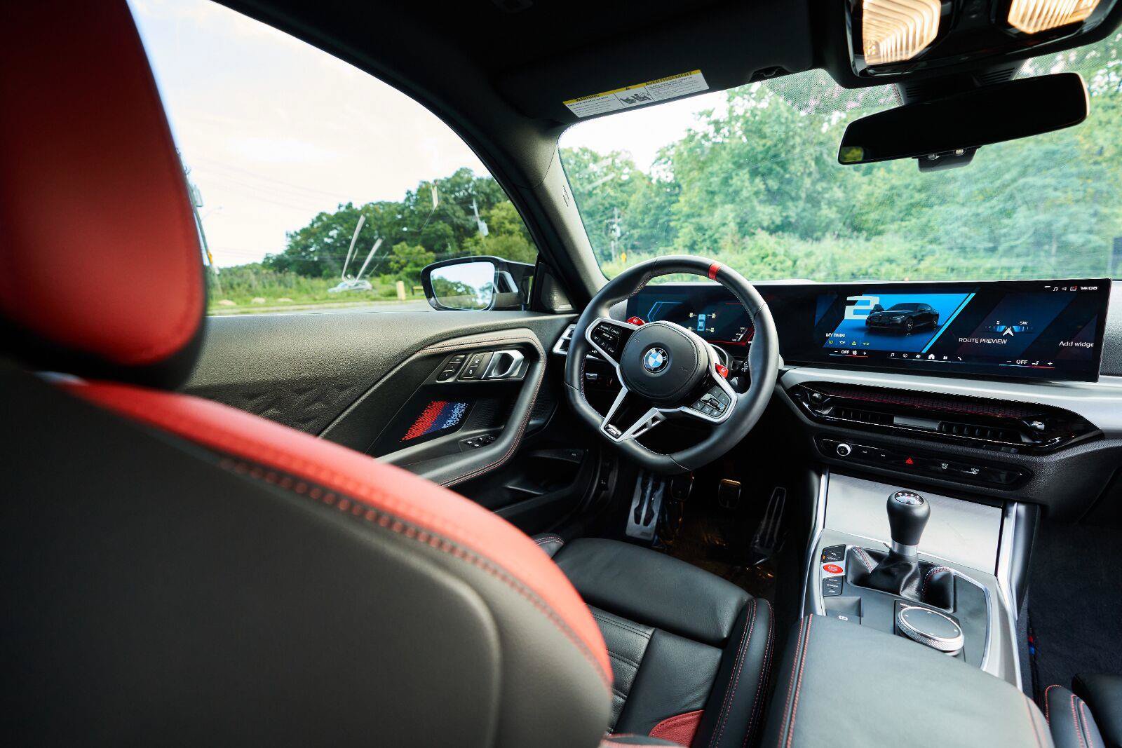 Used 2025 BMW M2 w/ Lighting Package RWD image 51