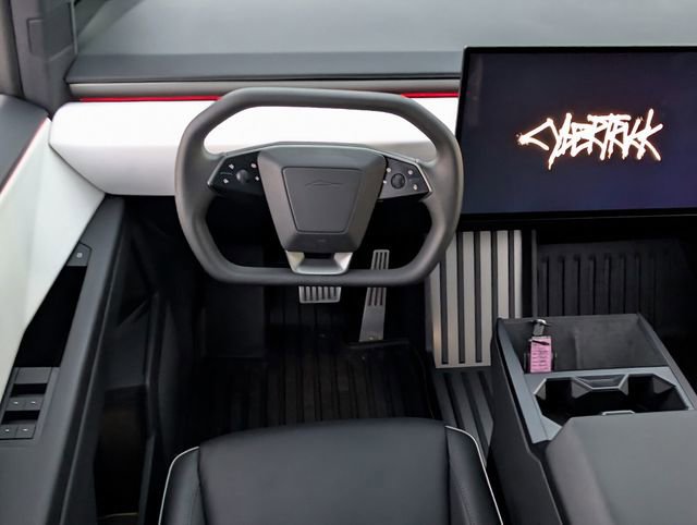 Used 2024 Tesla Cybertruck AWD Crew Cab image 8