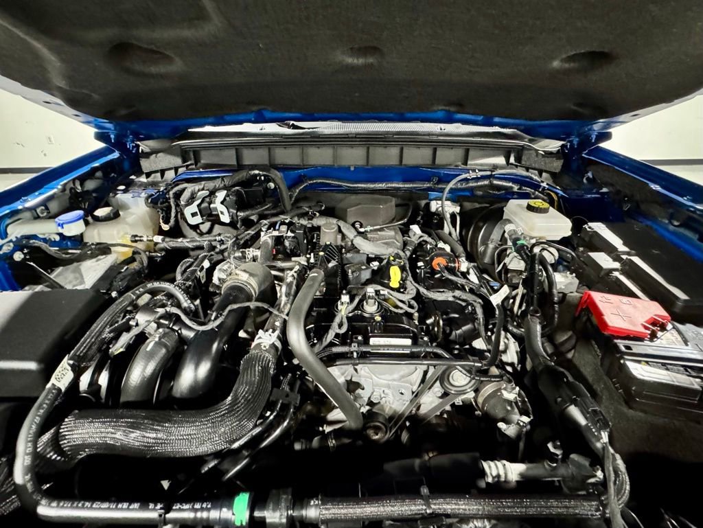 Used 2024 Ford Bronco Big Bend image 12