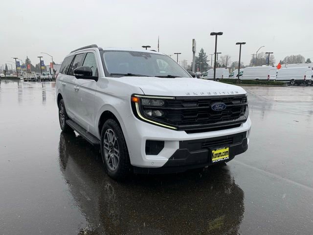 Certified 2025 Ford Expedition Active image 12