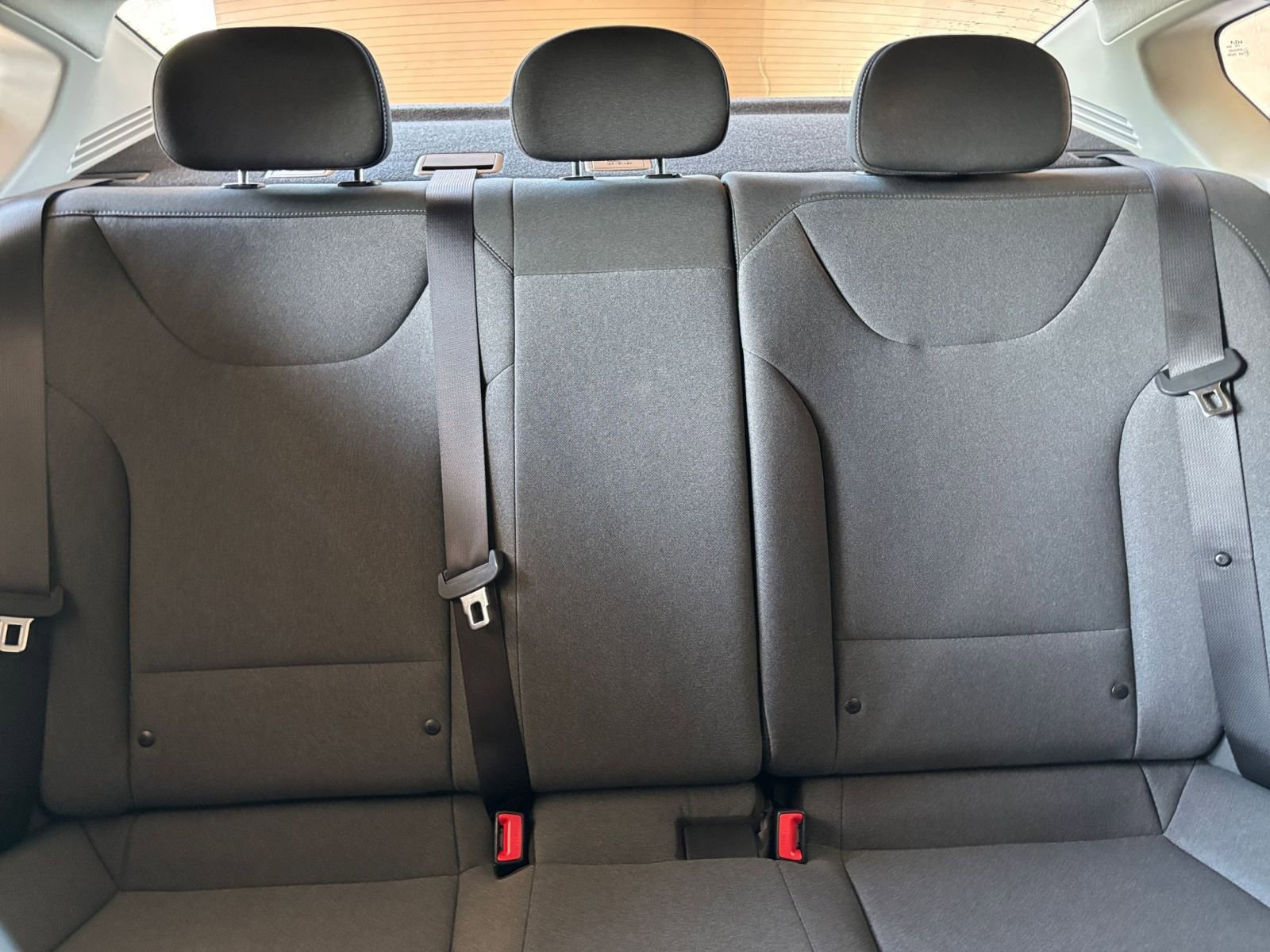 Used 2025 Kia K4 FWD image 47