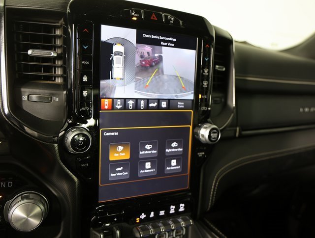 Used 2024 RAM 1500 Limited image 18