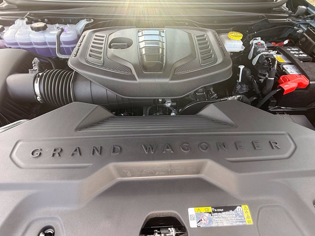New 2026 Jeep Grand Wagoneer Limited AWD/4WD image 35