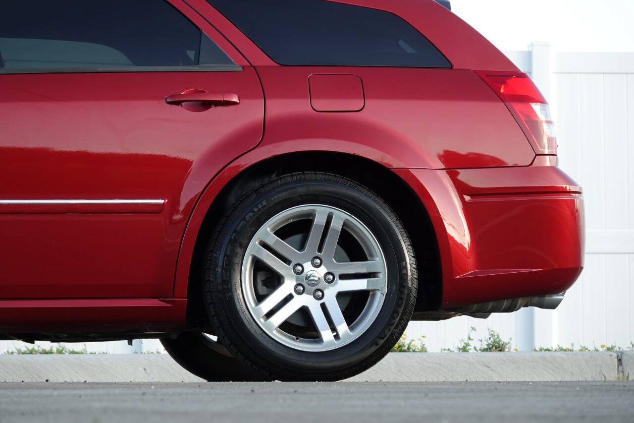 Used 2006 Dodge Magnum R/T w/ Convenience Group II RWD image 37