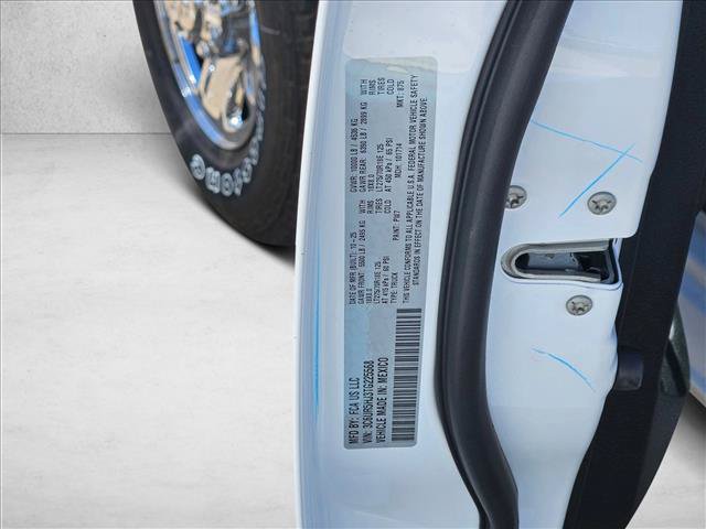 New 2026 RAM 2500 Tradesman w/ Chrome Appearance Group AWD/4WD image 18