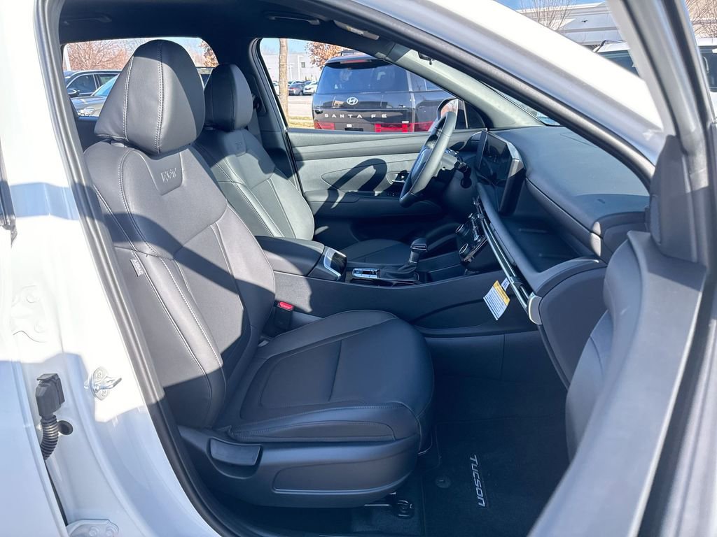 New 2025 Hyundai Tucson XRT image 28