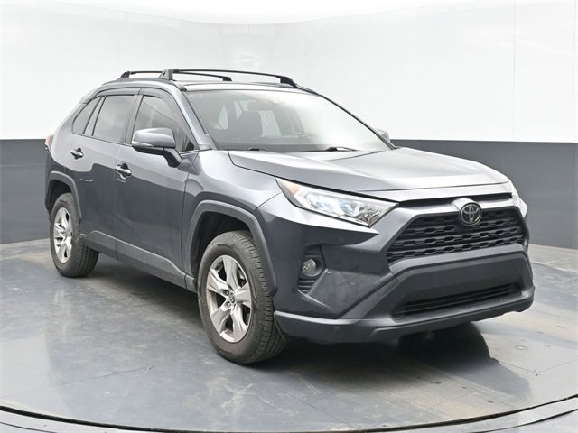 Used 2019 Toyota RAV4 XLE image 2
