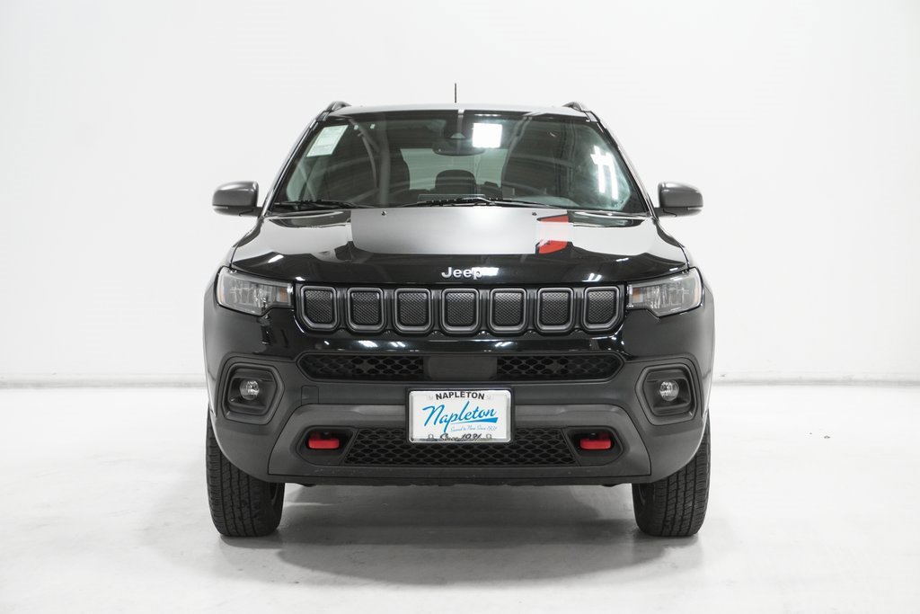 Used 2022 Jeep Compass Trailhawk w/ Sun and Sound Group image 3