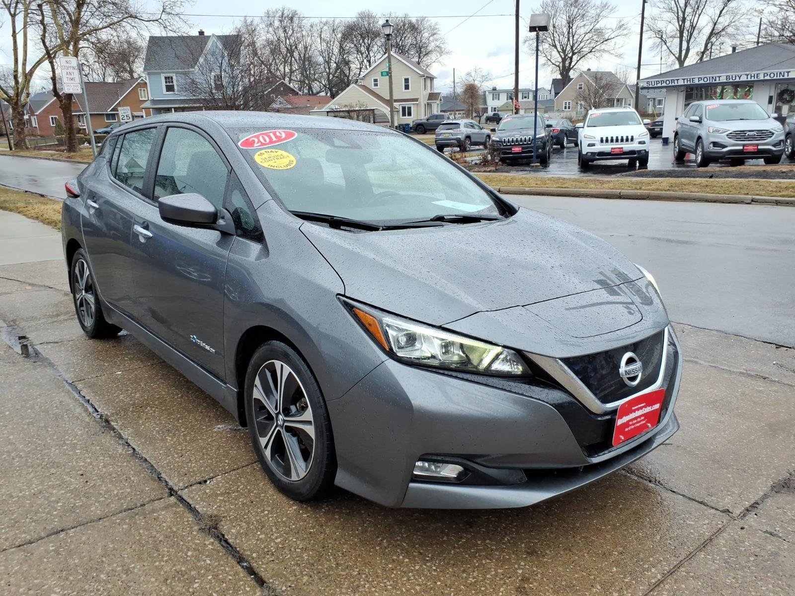 Used 2019 Nissan Leaf SV w/ SV Technology Package image 19