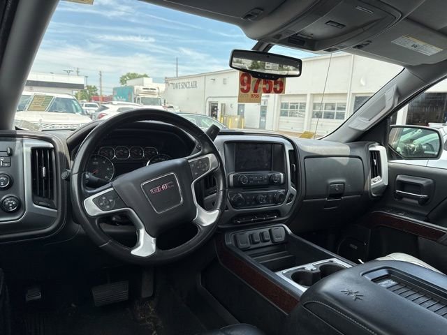Used 2017 GMC Sierra 1500 SLT w/ SLT Premium Package AWD/4WD image 11