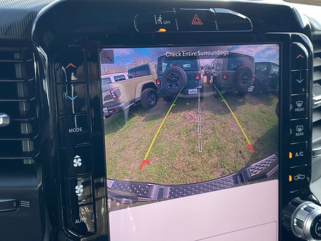 New 2026 RAM 1500 Big Horn AWD/4WD image 24