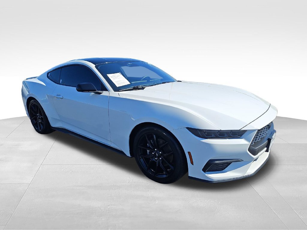 Used 2024 Ford Mustang Coupe RWD image 7