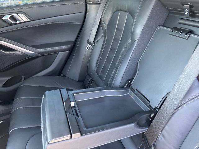 Used 2022 BMW X6 xDrive40i AWD/4WD image 41