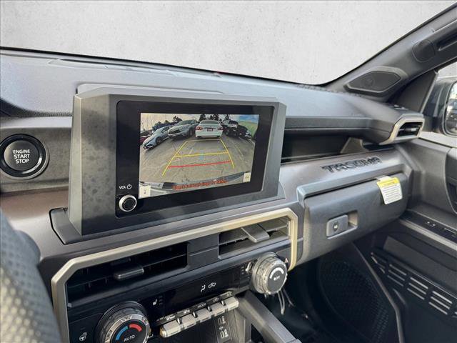 Certified 2025 Toyota Tacoma SR5 AWD/4WD image 14