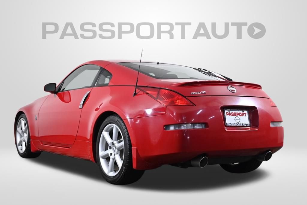 Used 2005 Nissan 350Z Touring w/ (N93) Cargo Convenience Pkg RWD image 5