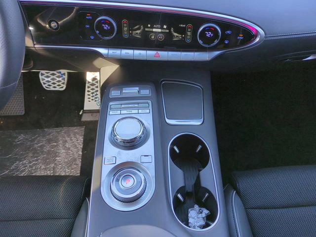 Certified 2025 Genesis GV70 2.5T w/ Sport Prestige Package image 22