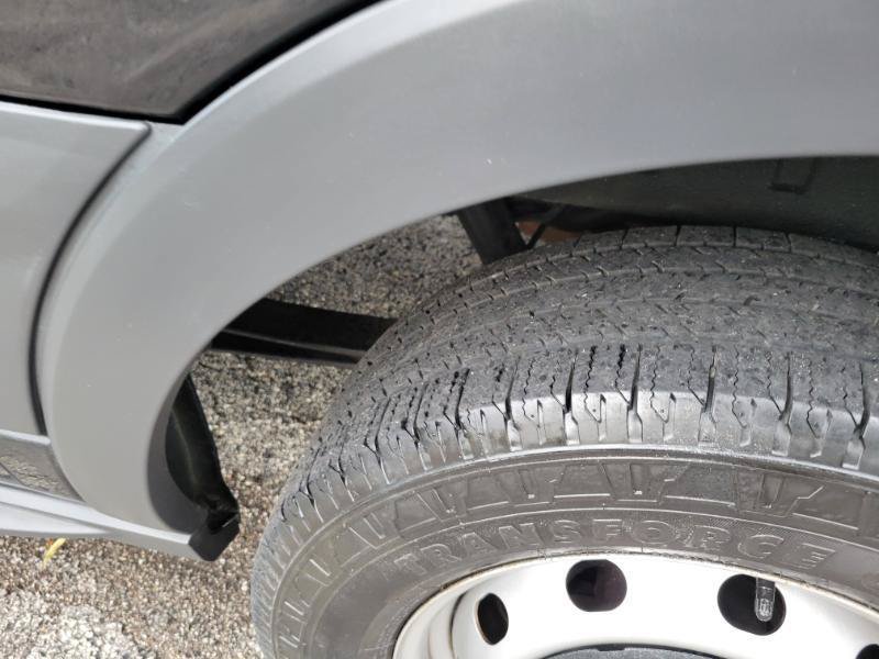 Used 2018 Ford Transit 150 XL RWD image 12
