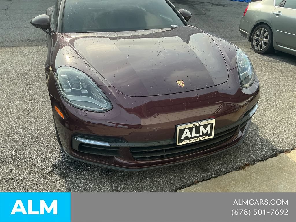 Used 2018 Porsche Panamera image 2