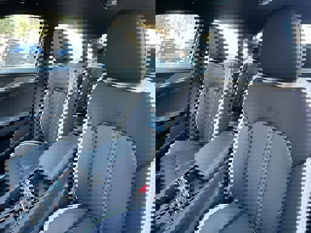 Certified 2025 Kia K5 GT-Line image 14