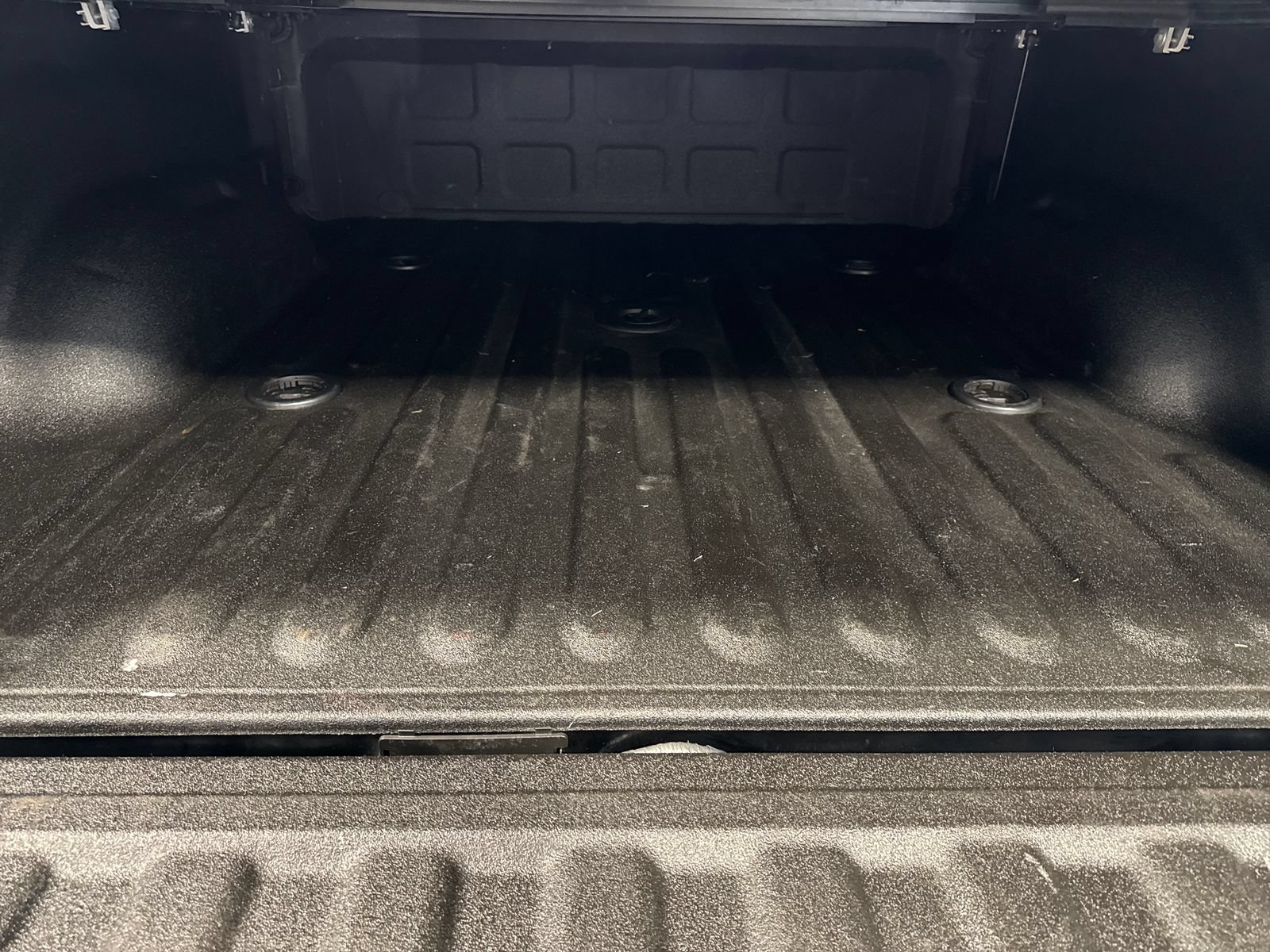 Used 2015 RAM 3500 Laramie Longhorn AWD/4WD image 29