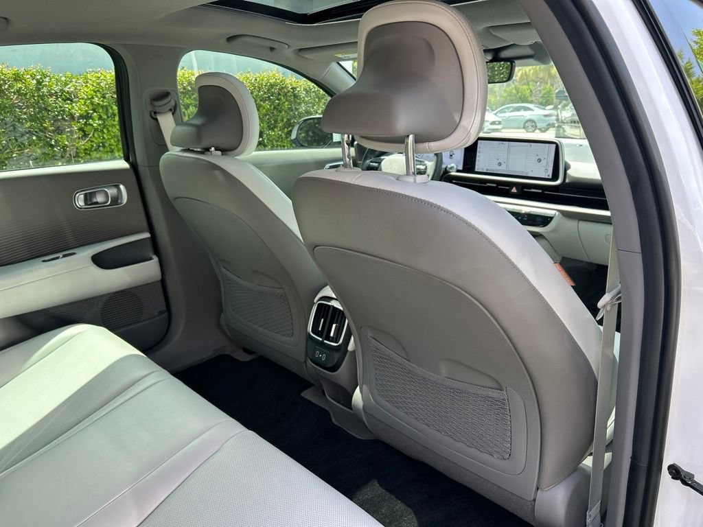 Used 2023 Hyundai Ioniq 6 Limited RWD image 49