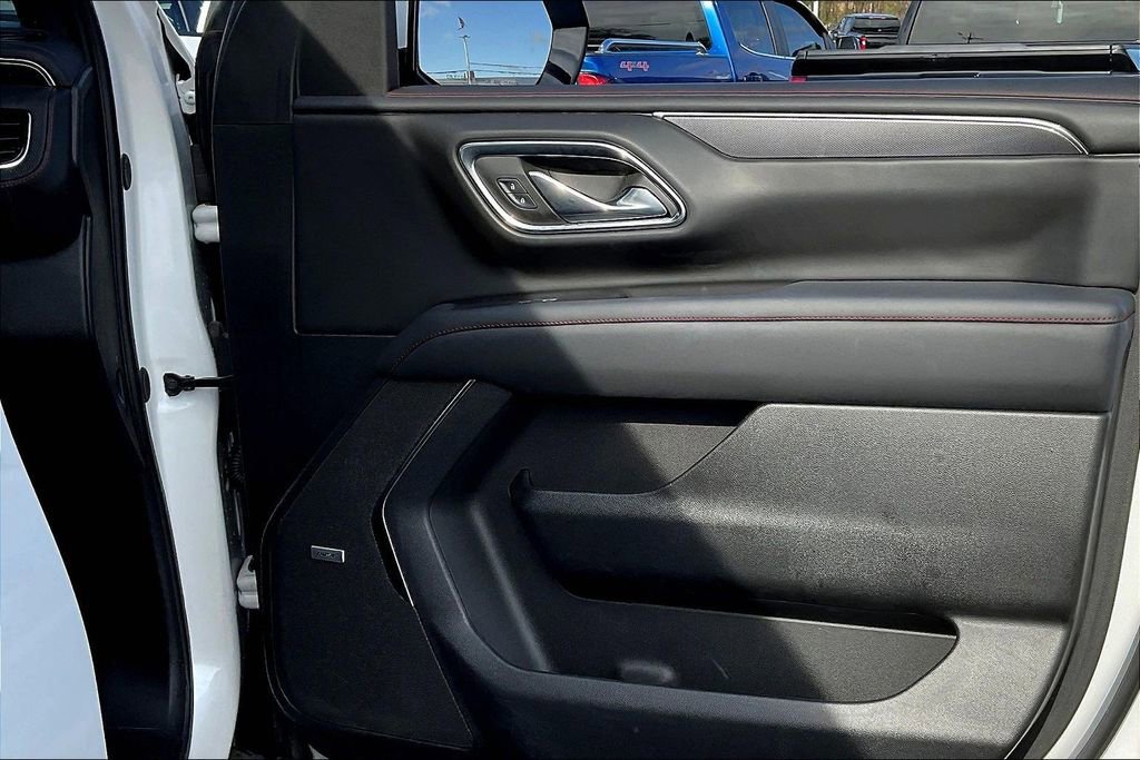 Used 2024 Chevrolet Tahoe RST w/ Luxury Package image 19