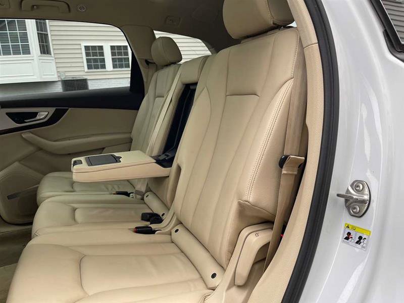 Used 2019 Audi Q7 2.0T Premium Plus w/ Premium Plus Package image 36